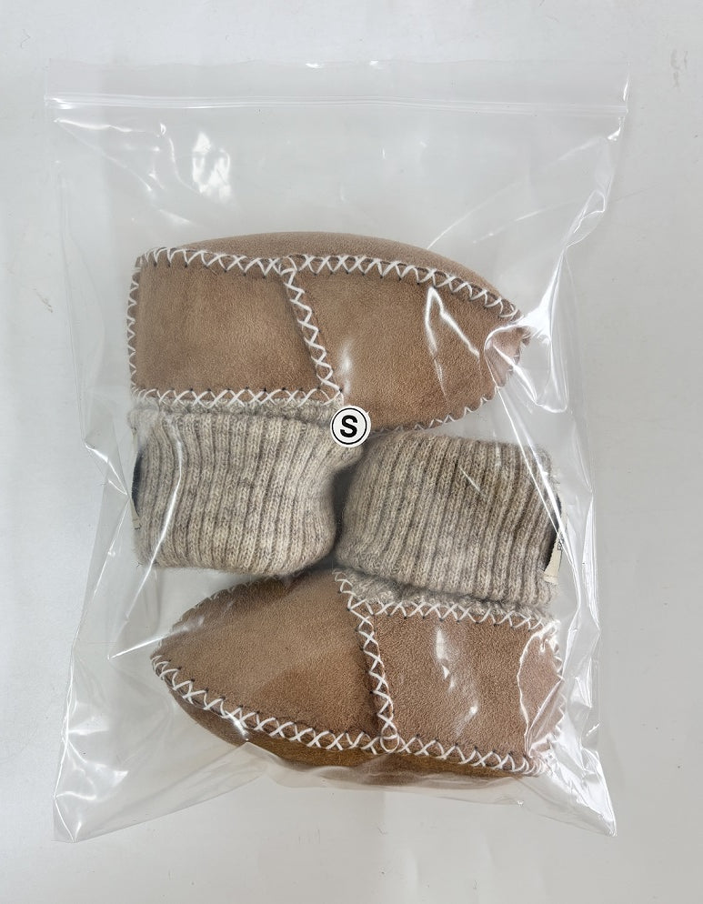 Surfer Baby Cuffed Sheepskin baby booties